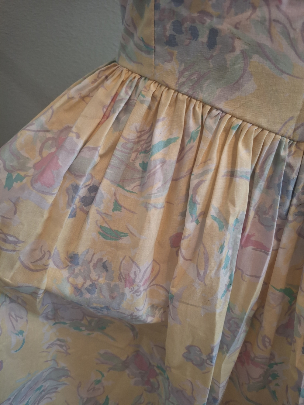 Vintage Laura Ashley Pastel Yellow Floral Dress - Picture 4 of 4
